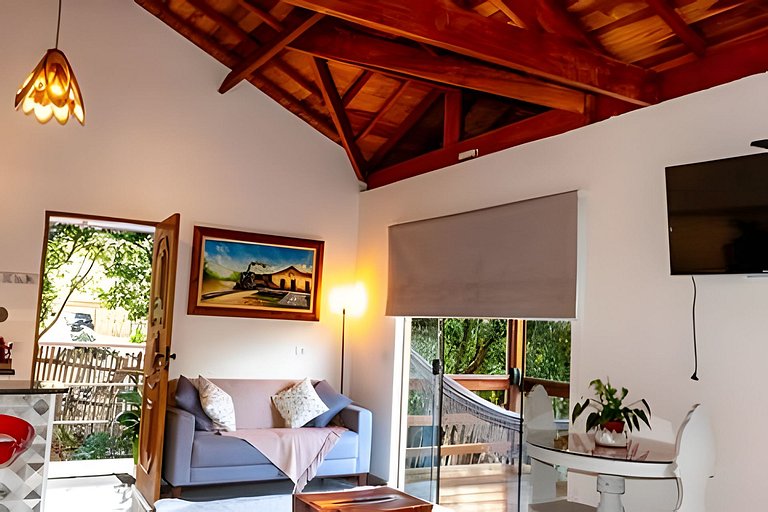 Chalé 1 c/ Hidro da Jacuzzi e Lareira