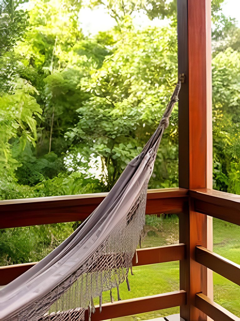 Chalé 1 c/ Hidro da Jacuzzi e Lareira