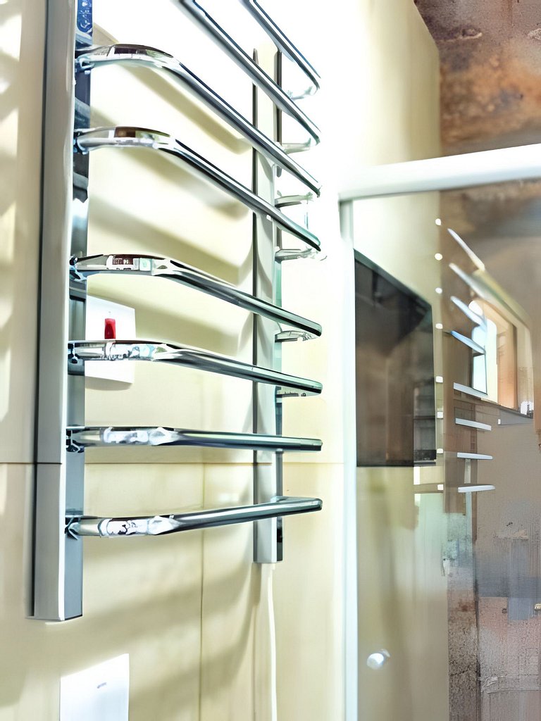 Chalé 1 c/ Hidro da Jacuzzi e Lareira