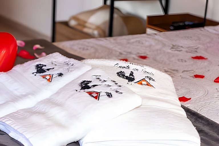 Chalé 2 c/ Hidro da Jacuzzi e Lareira