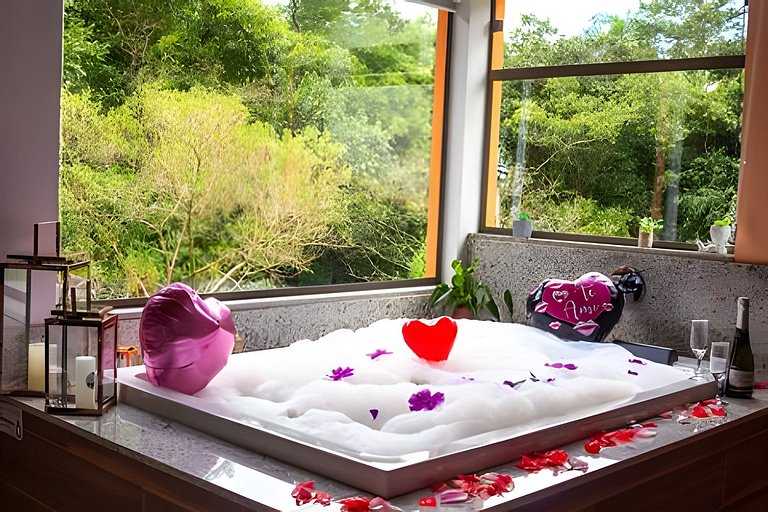 Chalé 2 c/ Hidro da Jacuzzi e Lareira