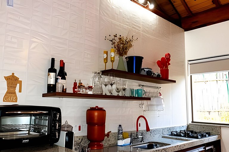 Chalé 2 c/ Hidro da Jacuzzi e Lareira