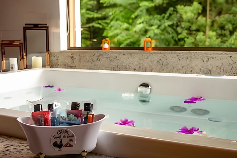 Chalé 2 c/ Hidro da Jacuzzi e Lareira