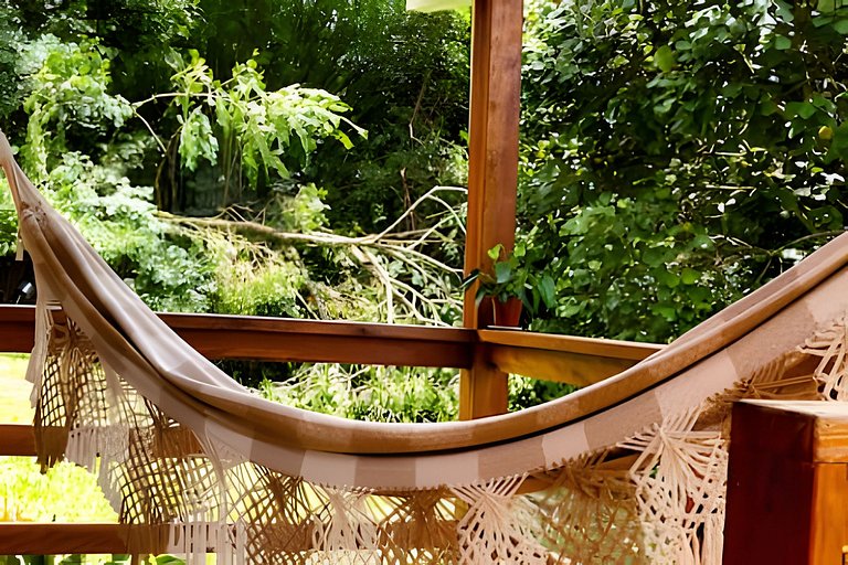 Chalé 2 c/ Hidro da Jacuzzi e Lareira