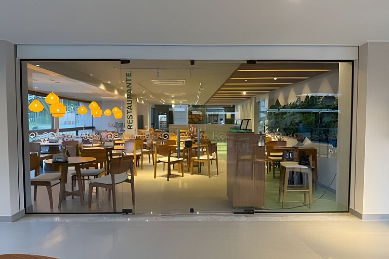 Malia Beach no melhor trecho da praia de Muro Alto